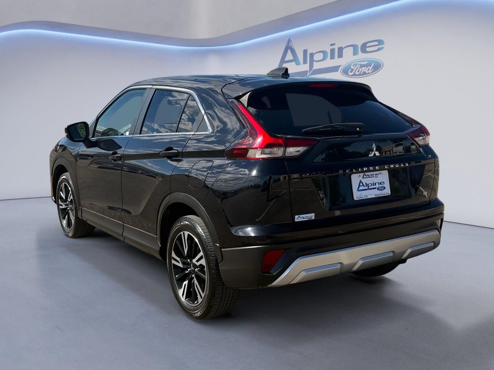 Used 2024 Mitsubishi Eclipse Cross AWD image 3