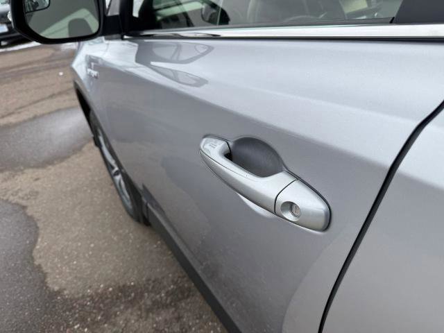 Used 2018 Toyota RAV4 XLE image 27