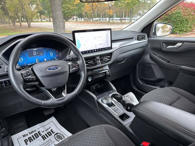 Certified 2024 Ford Escape Active w/ Tech Pack #2 AWD/4WD image 3
