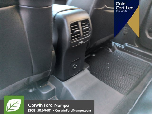 Certified 2022 Ford Escape Titanium AWD/4WD image 29