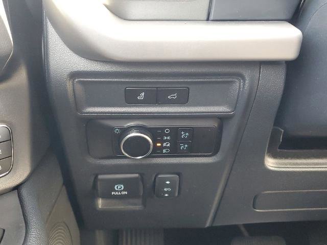 Certified 2024 Ford Expedition Max XLT image 25