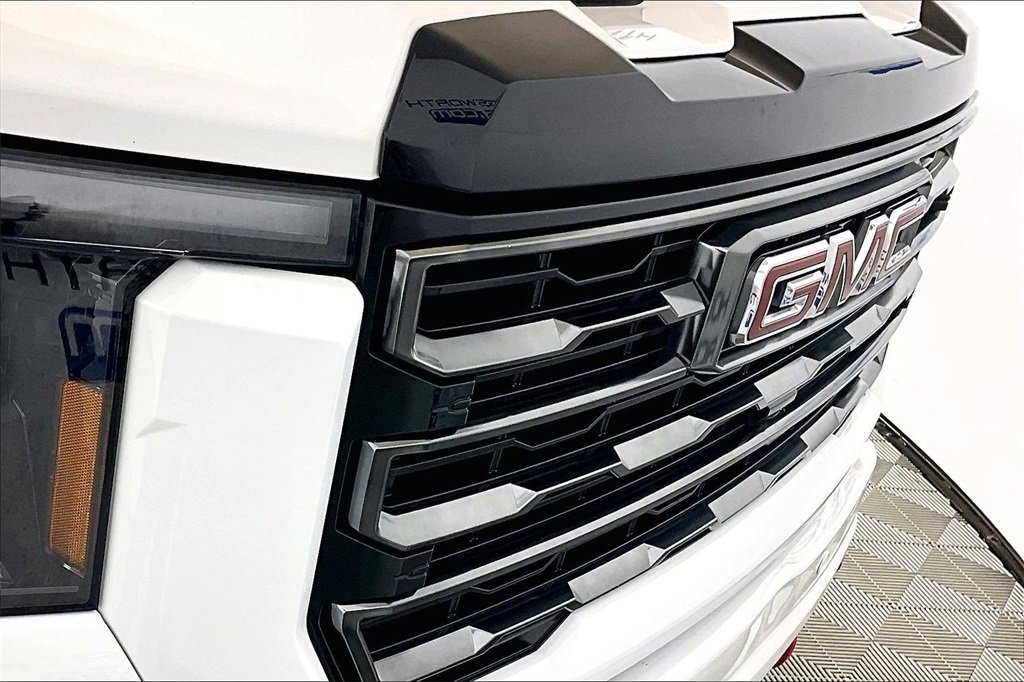 Used 2024 GMC Sierra 2500 AT4 w/ AT4 Premium Plus Package image 23