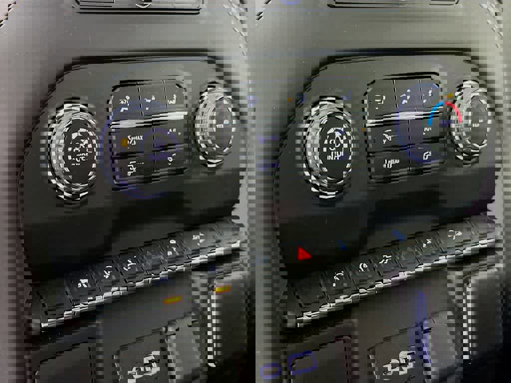 Used 2022 Chevrolet Silverado 1500 Custom Trail Boss image 20