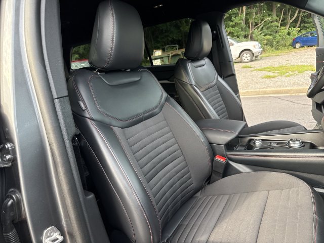 Certified 2026 Ford Explorer ST-Line AWD/4WD image 25