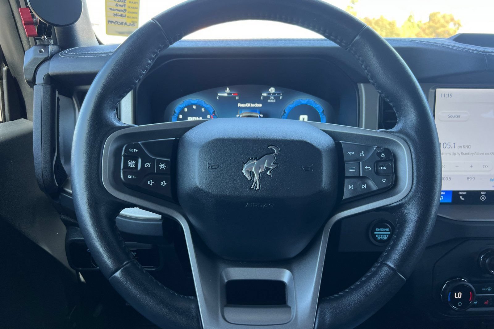 Certified 2025 Ford Bronco Outer Banks AWD/4WD image 26