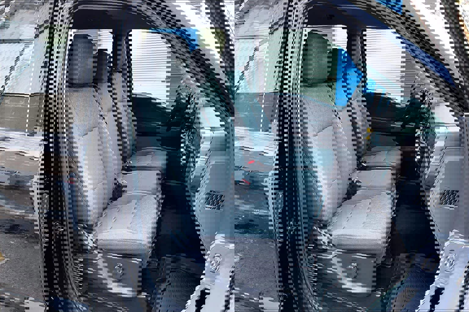 Certified 2024 Ford F150 XLT image 12