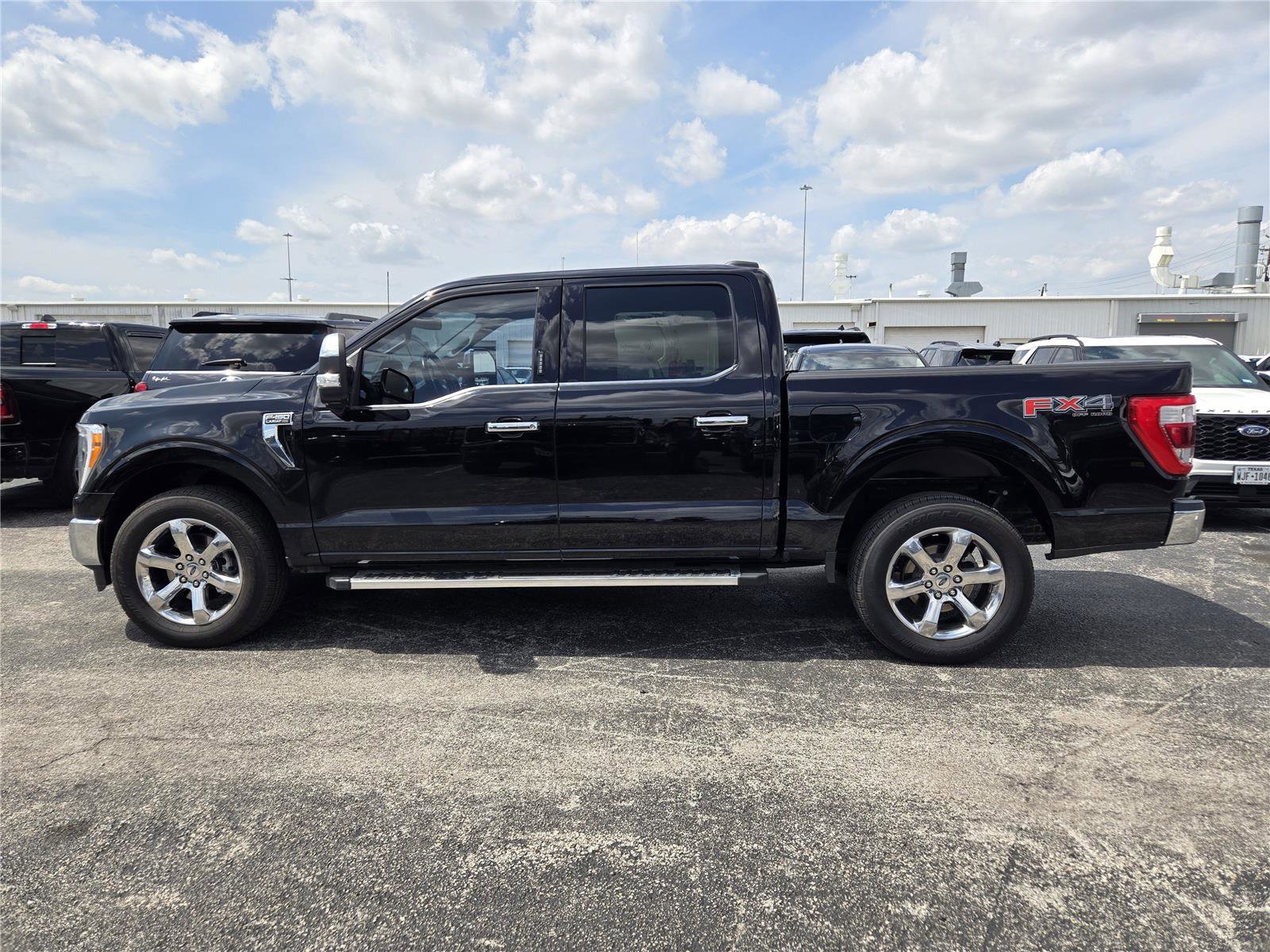 Certified 2022 Ford F150 Lariat AWD/4WD image 5