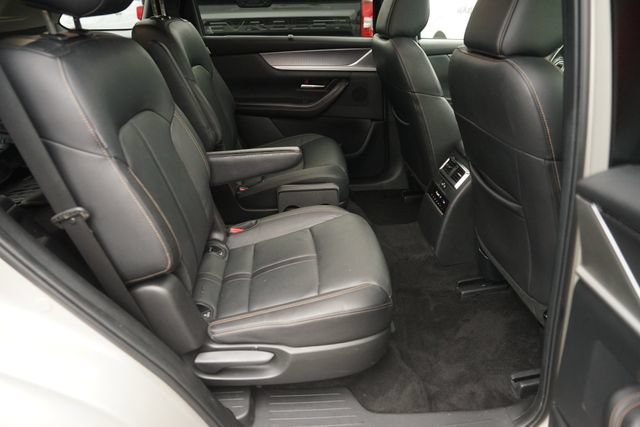Used 2024 MAZDA CX-90 3.3 Turbo w/ Preferred Plus AWD/4WD image 16