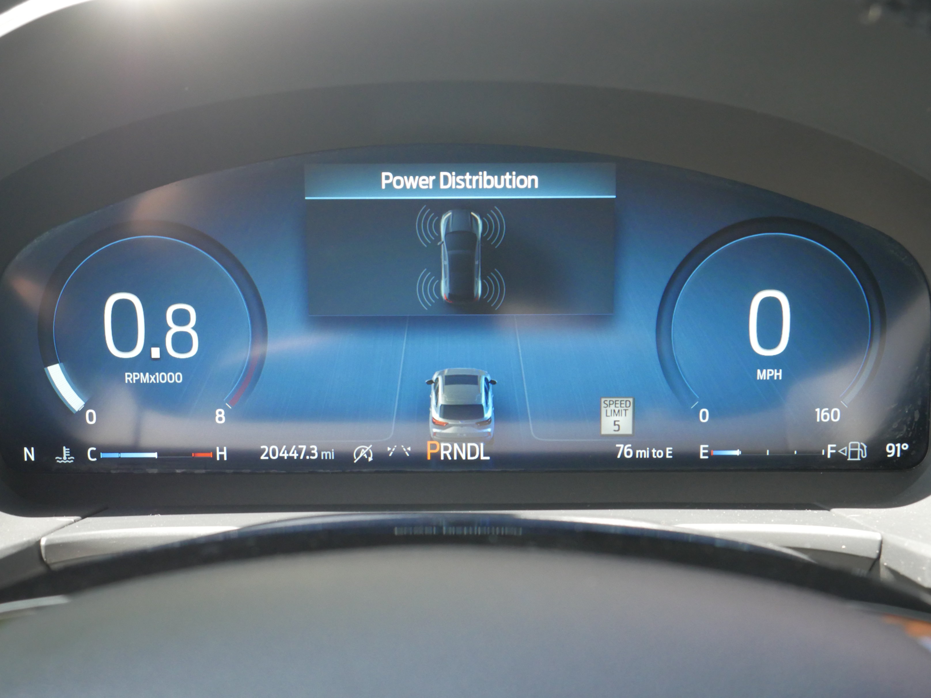 Certified 2025 Ford Escape Platinum AWD/4WD image 6