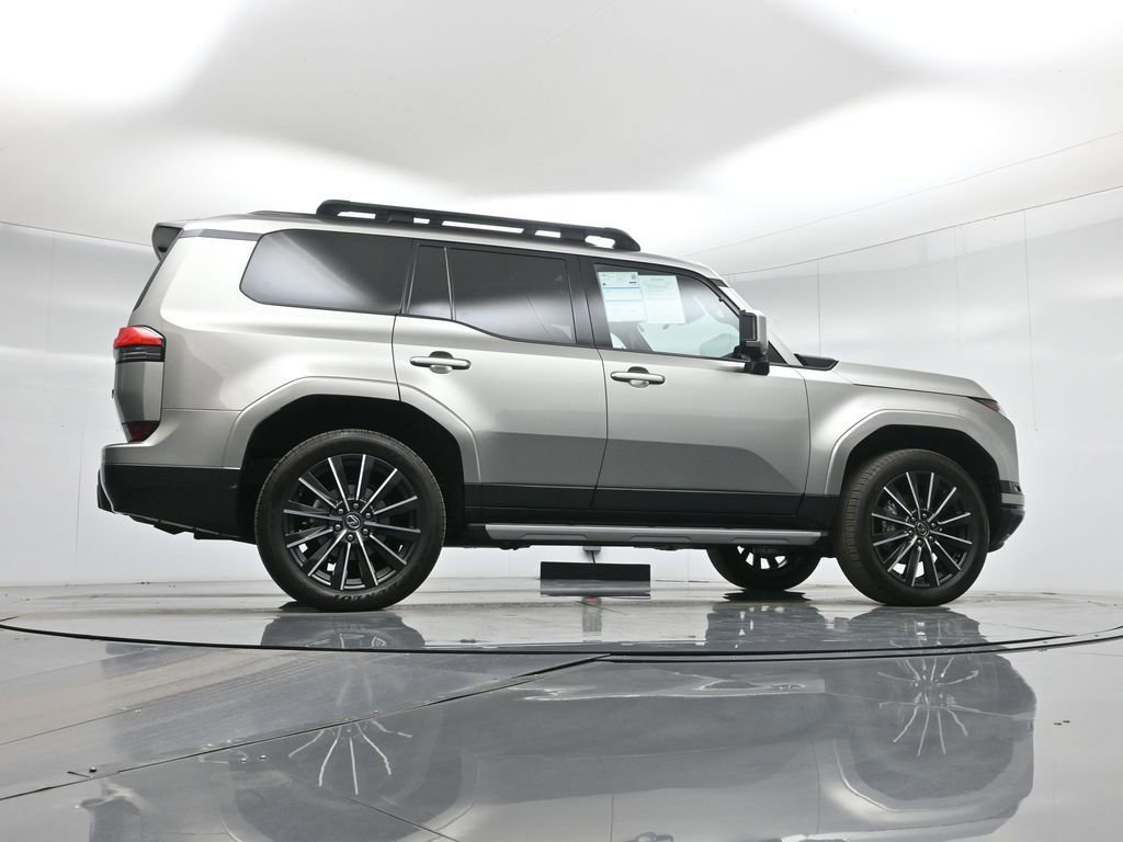Used 2025 Lexus GX 550 image 59