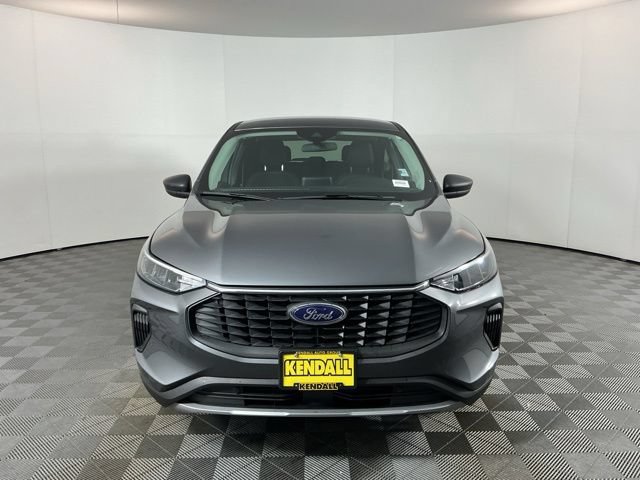 Certified 2024 Ford Escape Active AWD/4WD image 2