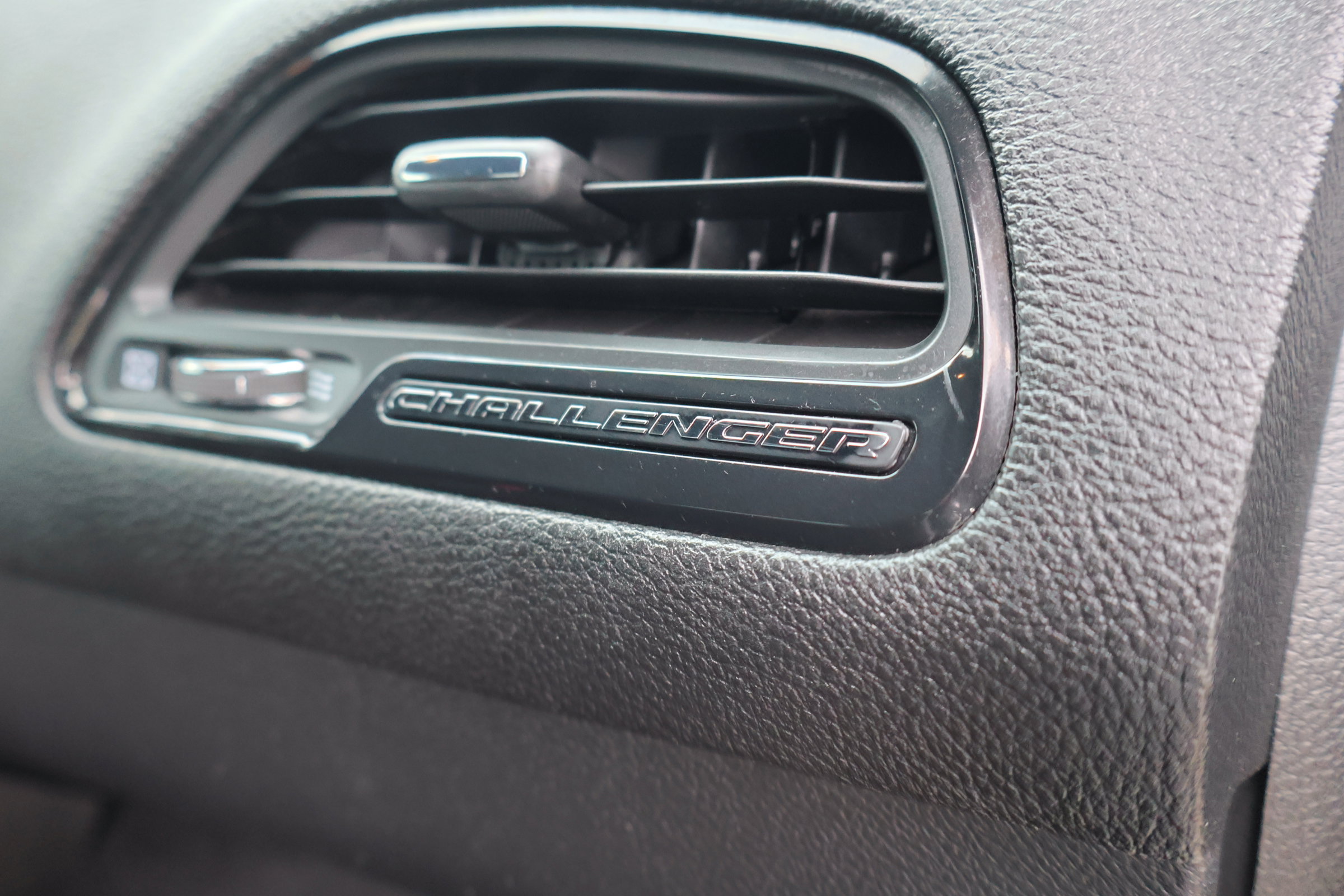 Used 2019 Dodge Challenger R/T Scat Pack image 32