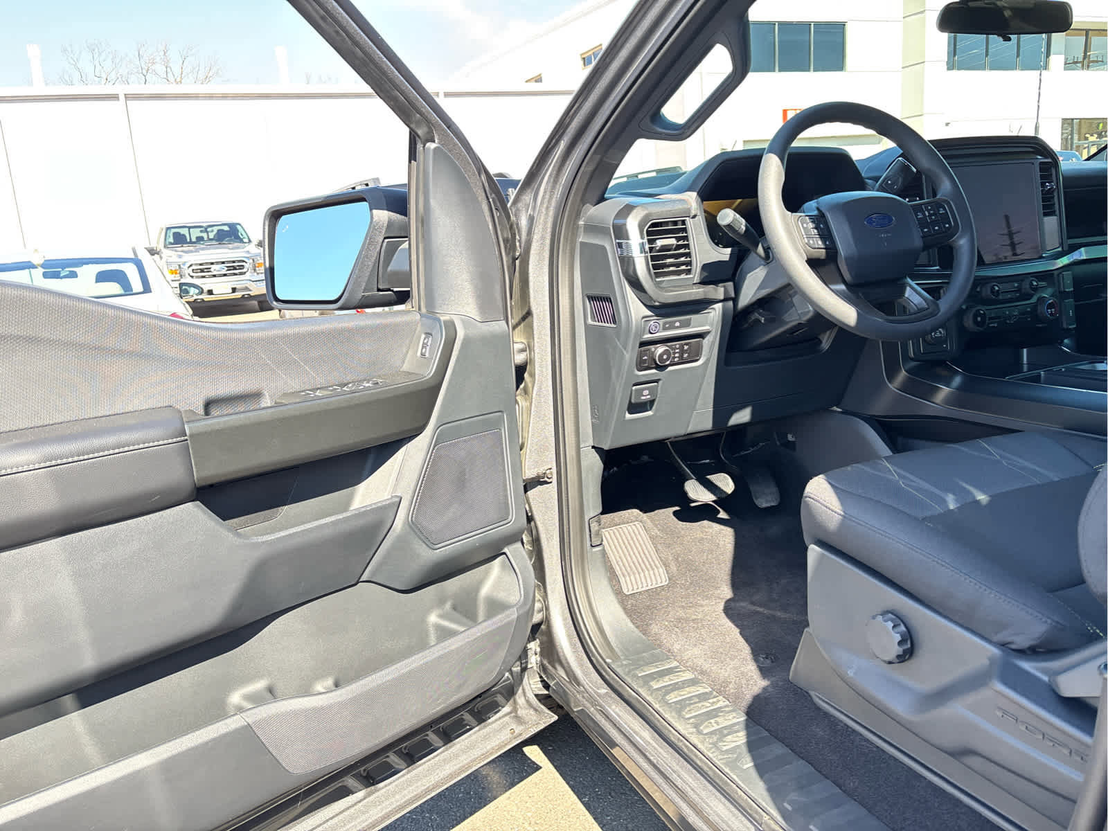 Certified 2025 Ford F150 STX image 12