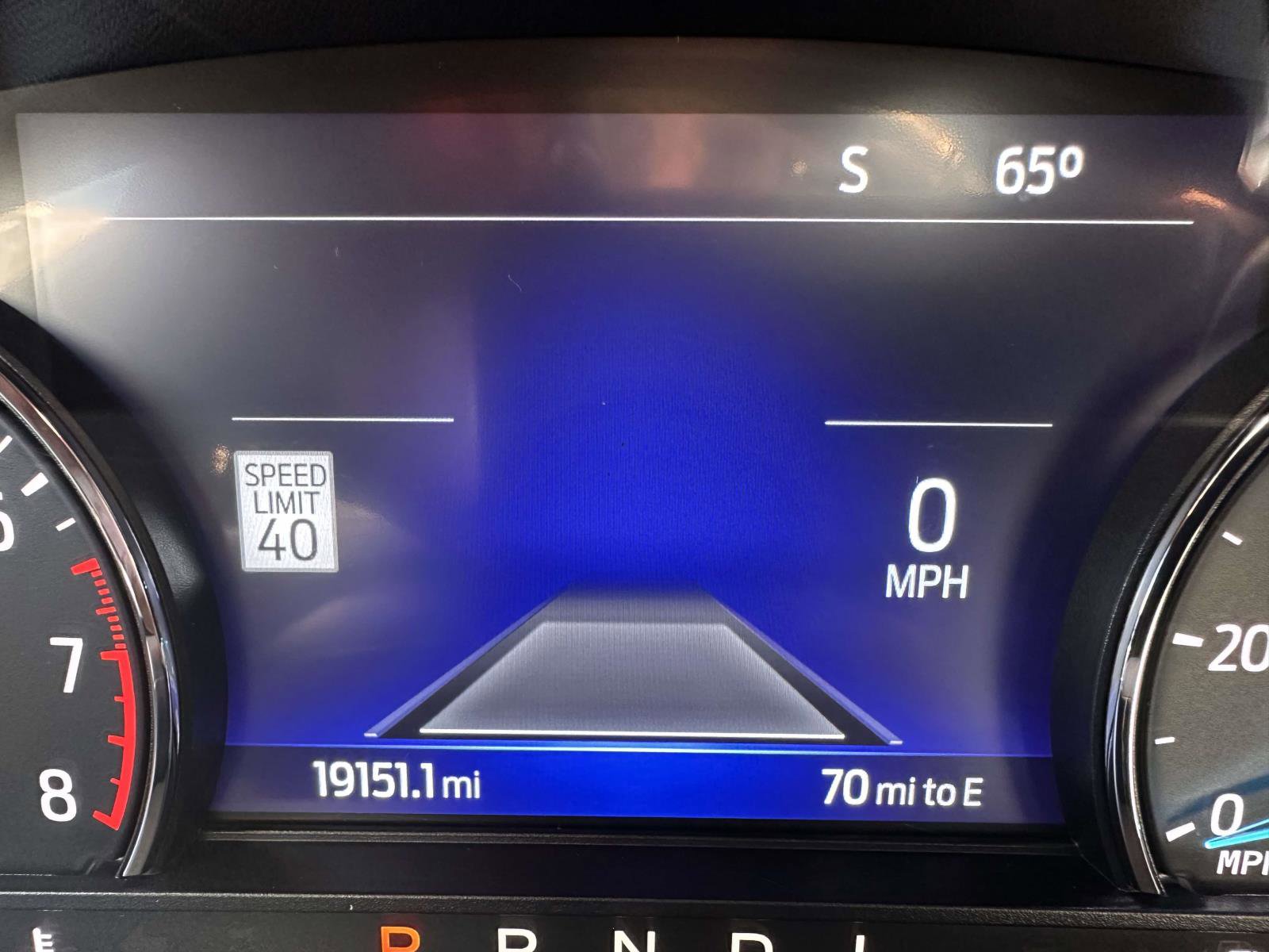 Certified 2022 Ford Explorer XLT w/ Equipment Group 202A image 31