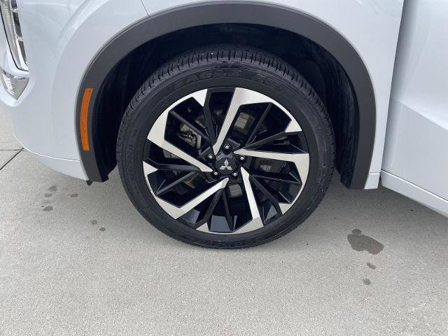 Used 2022 Mitsubishi Outlander SEL AWD/4WD image 10