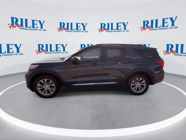 Certified 2023 Ford Explorer XLT w/ Equipment Group 202A AWD/4WD image 8