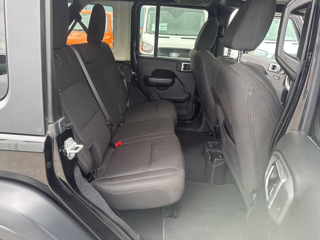Used 2019 Jeep Wrangler Unlimited Sport S AWD/4WD image 46