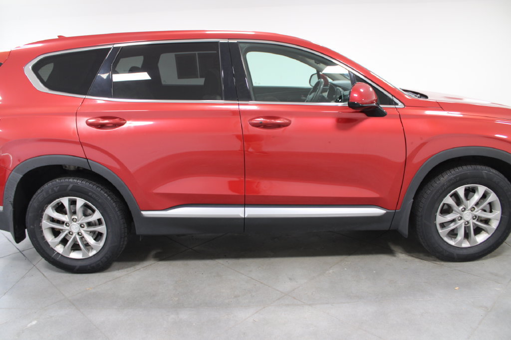 Used 2020 Hyundai Santa Fe SEL FWD image 12