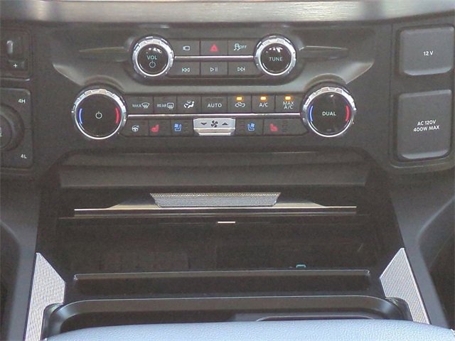 Certified 2025 Ford F350 Lariat w/ Chrome Package image 19