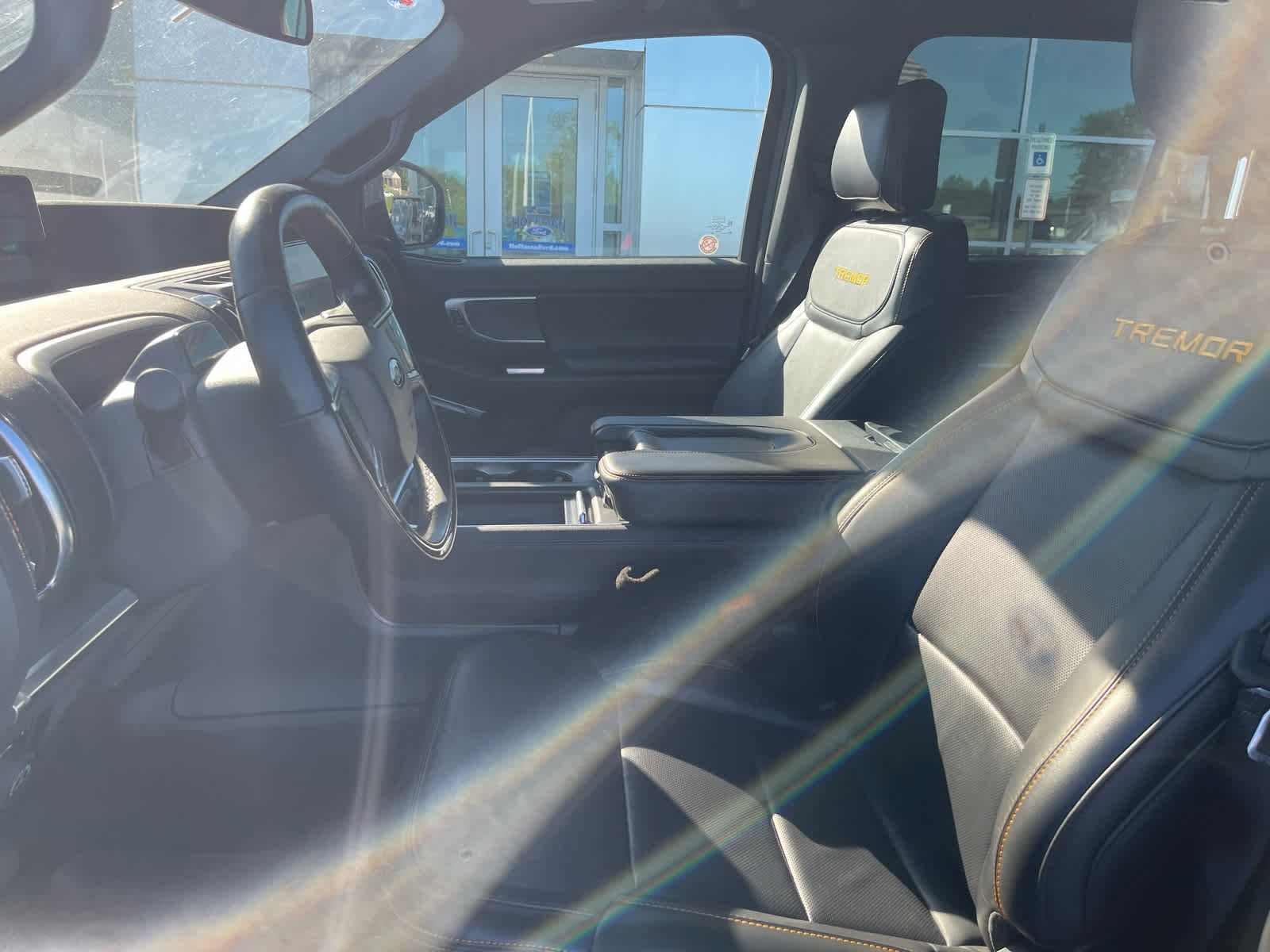 Certified 2025 Ford Expedition Tremor AWD/4WD image 11