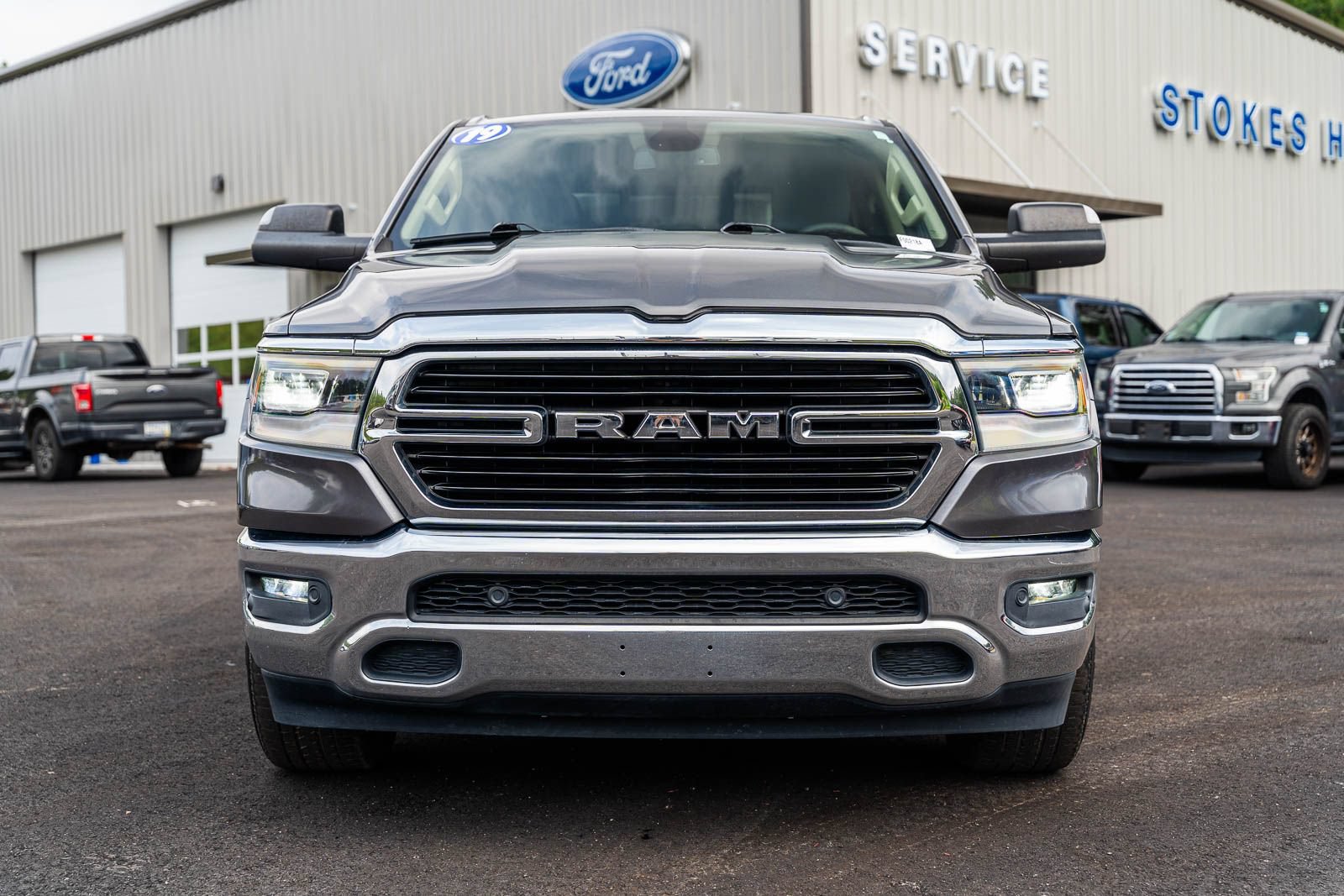 Used 2019 RAM 1500 Big Horn RWD image 2