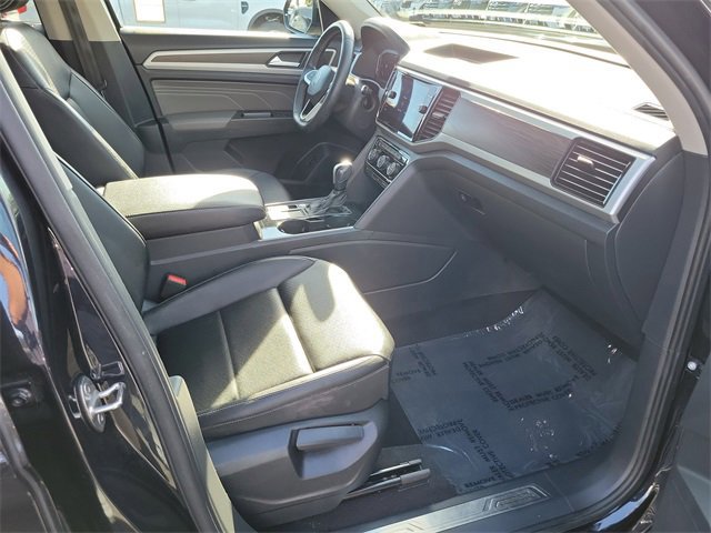 Used 2023 Volkswagen Atlas SE image 20