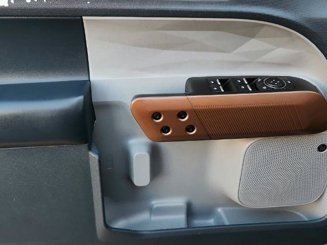 Certified 2022 Ford Maverick Lariat w/ Lariat Luxury Package FWD image 25