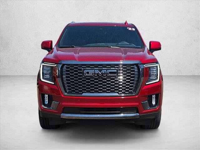 Used 2023 GMC Yukon Denali Ultimate AWD/4WD image 2