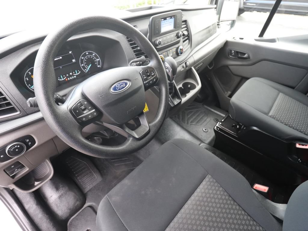Certified 2025 Ford Transit 250 Low Roof w/ Exterior Upgrade Package RWD image 6