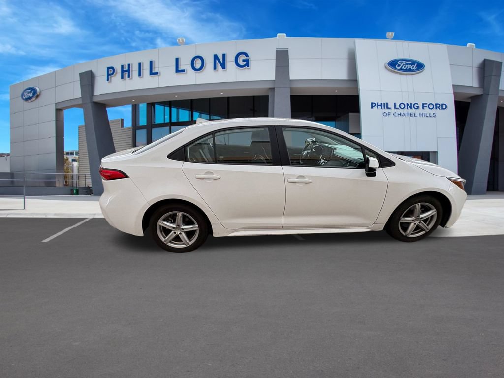Used 2021 Toyota Corolla LE FWD image 8