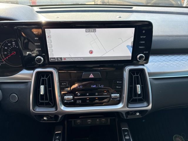 Used 2024 Kia Sorento EX AWD/4WD image 22