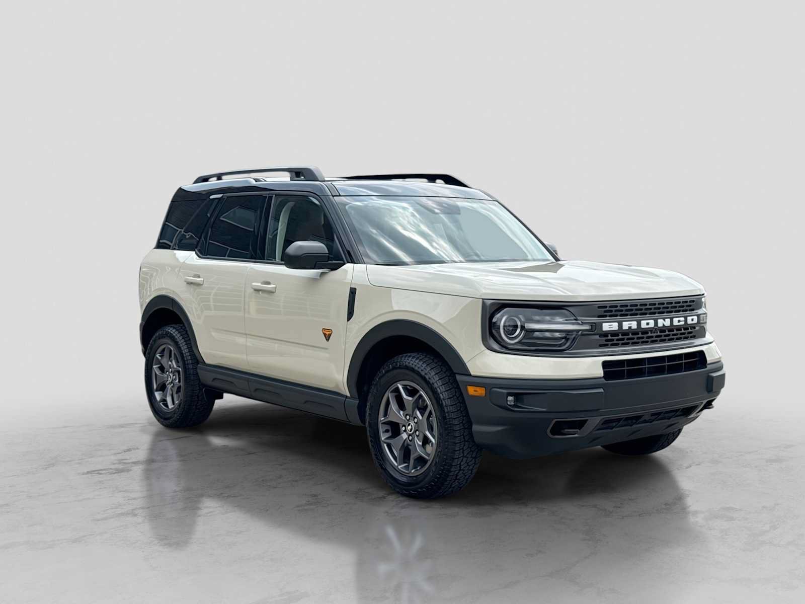 Certified 2024 Ford Bronco Sport Badlands w/ Premium Package AWD/4WD image 8