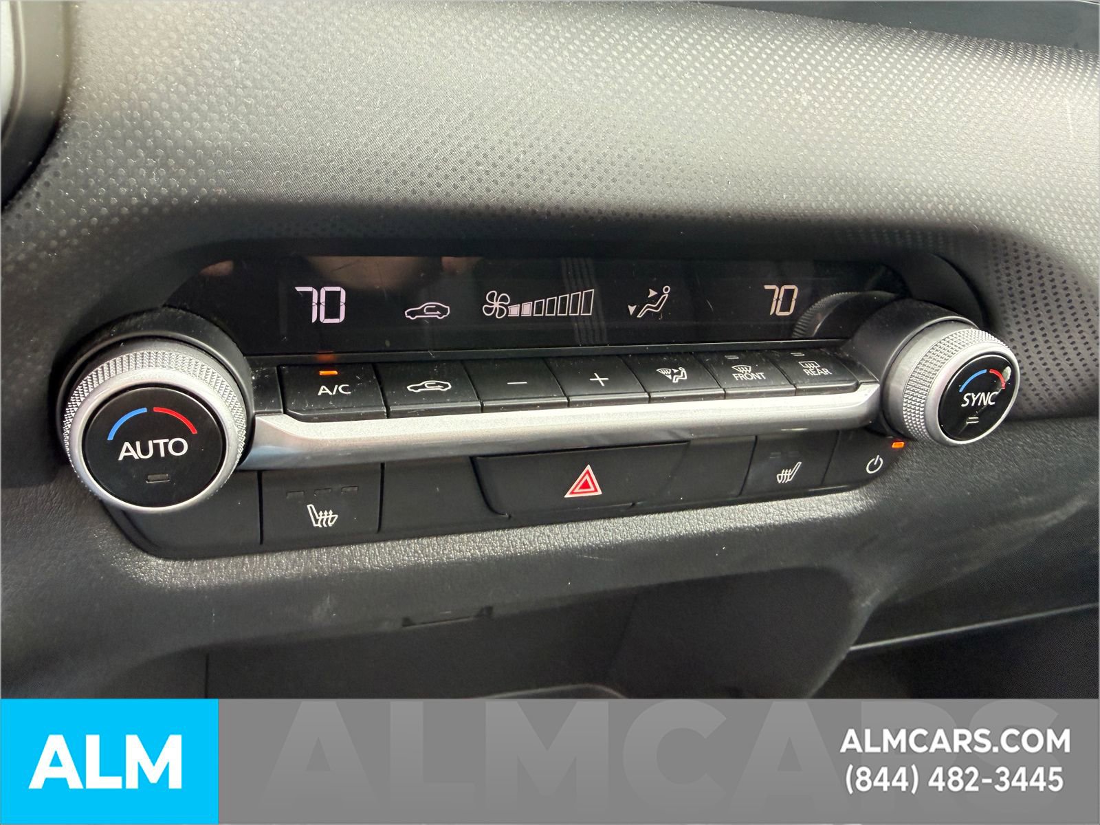 Used 2025 MAZDA CX-50 AWD 2.5 S w/ Premium Package image 16