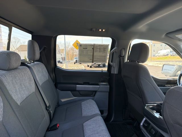 Certified 2022 Ford F150 XLT w/ Equipment Group 302A High image 31