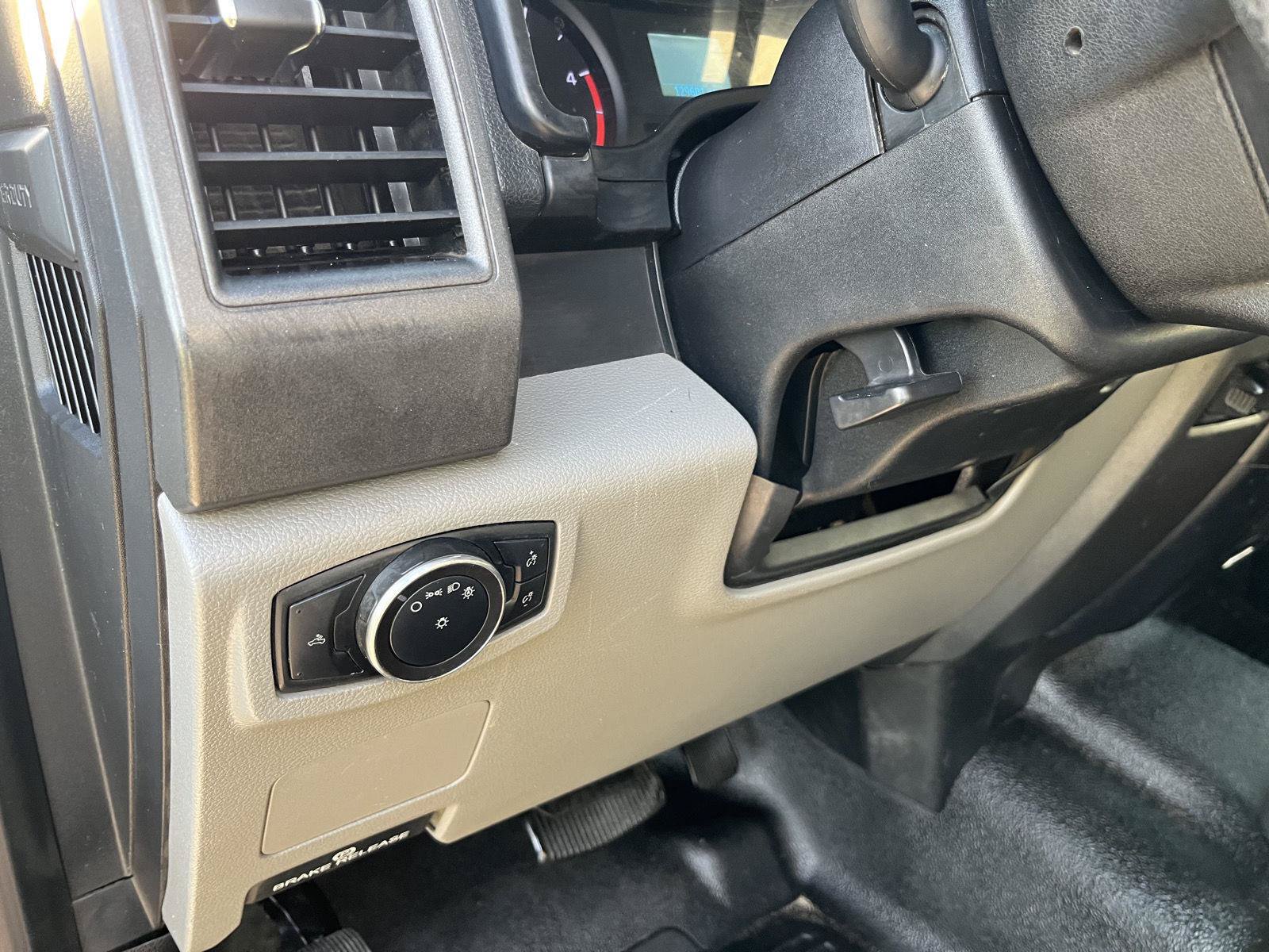 Certified 2018 Ford F250 XL w/ Power Equipment Group AWD/4WD image 12