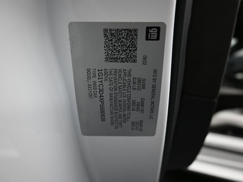 Used 2023 Chevrolet Corvette Stingray Premium Conv w/ Z51 Performance Package image 19