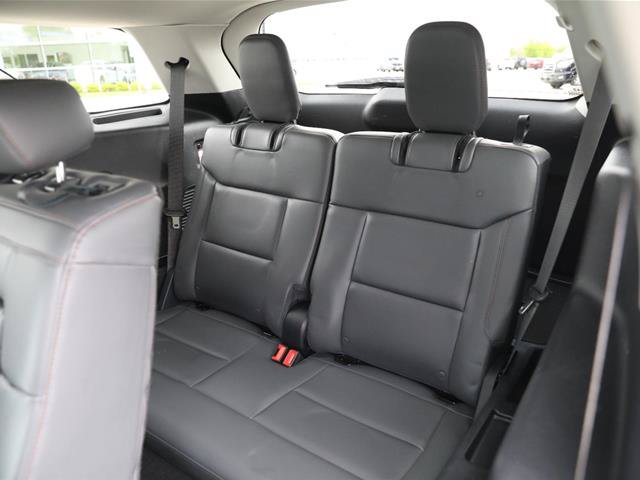 Certified 2025 Ford Explorer Active w/ Active Comfort Package AWD/4WD image 34