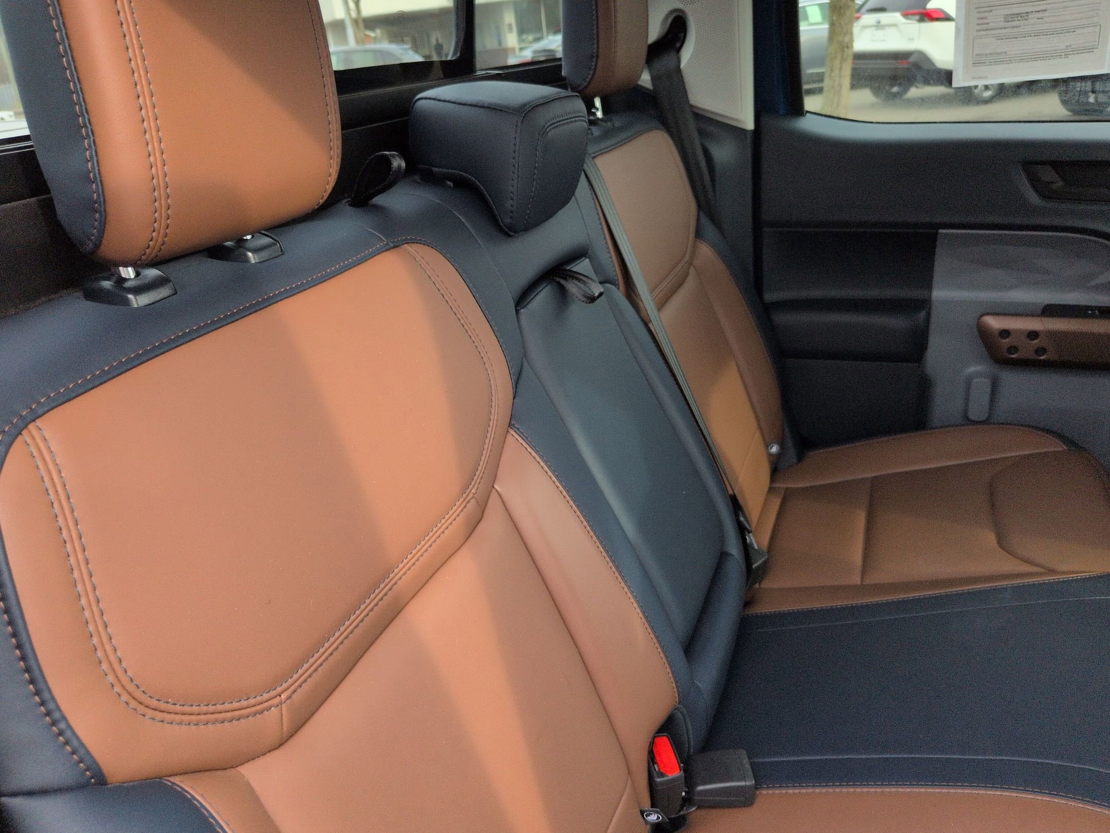 Certified 2024 Ford Maverick Lariat image 32