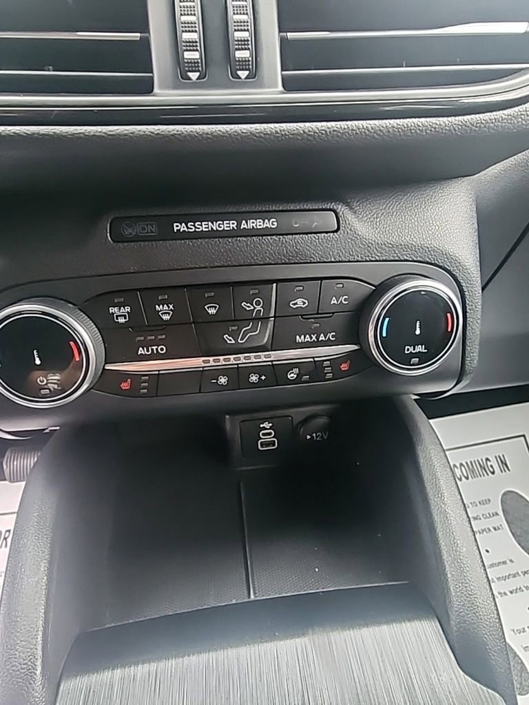 Certified 2025 Ford Escape ST-Line Select image 16