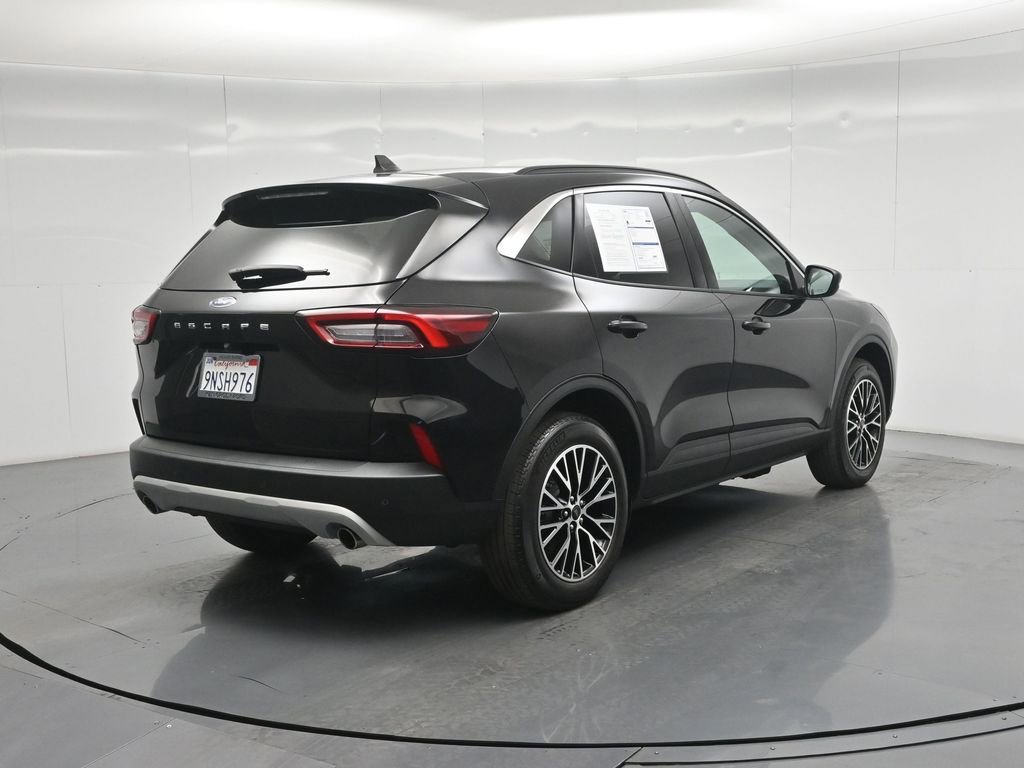 Certified 2023 Ford Escape SE FWD image 25