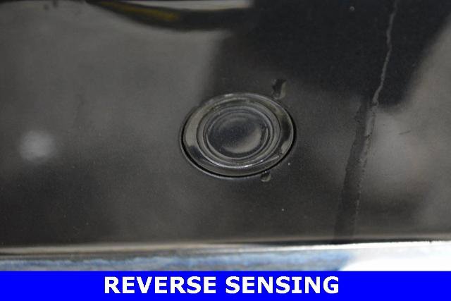 Used 2020 Chrysler Pacifica Touring-L Plus w/ Tire & Wheel Group image 17