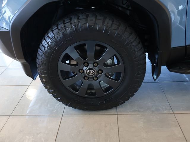 Used 2025 Toyota Land Cruiser AWD/4WD image 32