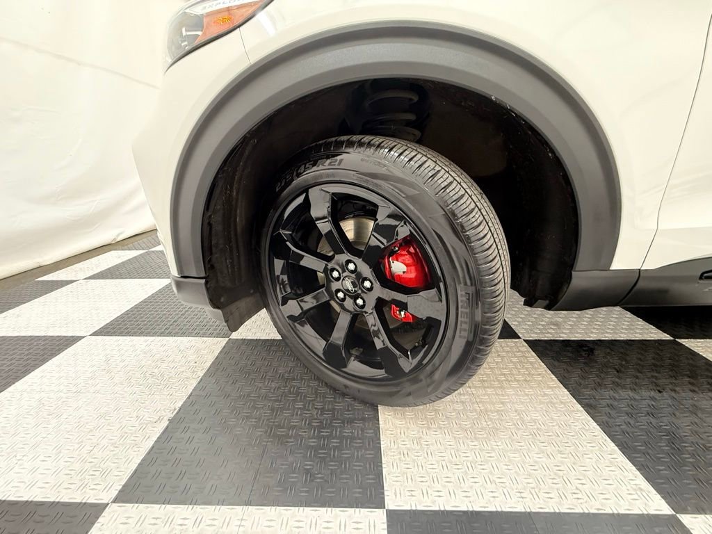 Certified 2023 Ford Explorer ST w/ Equipment Group 401A image 11