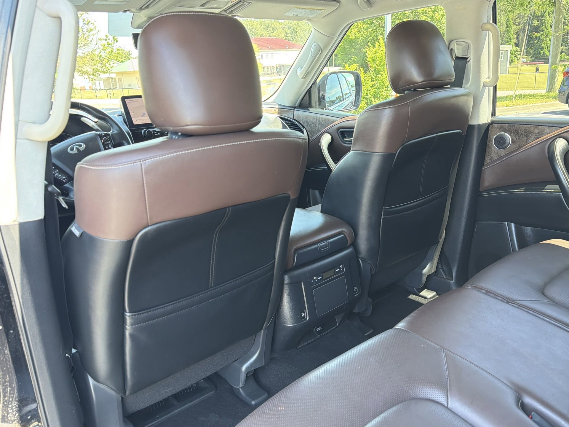 Used 2023 INFINITI QX80 Premium Select RWD image 24