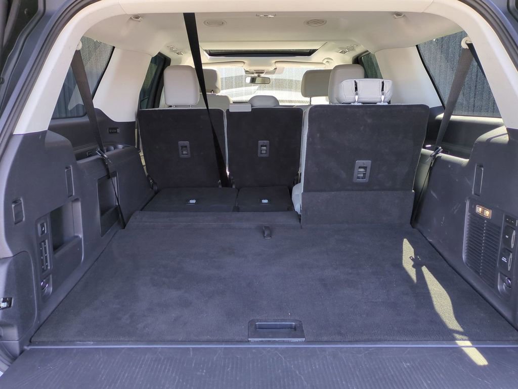 Certified 2025 Ford Expedition Max Active image 10