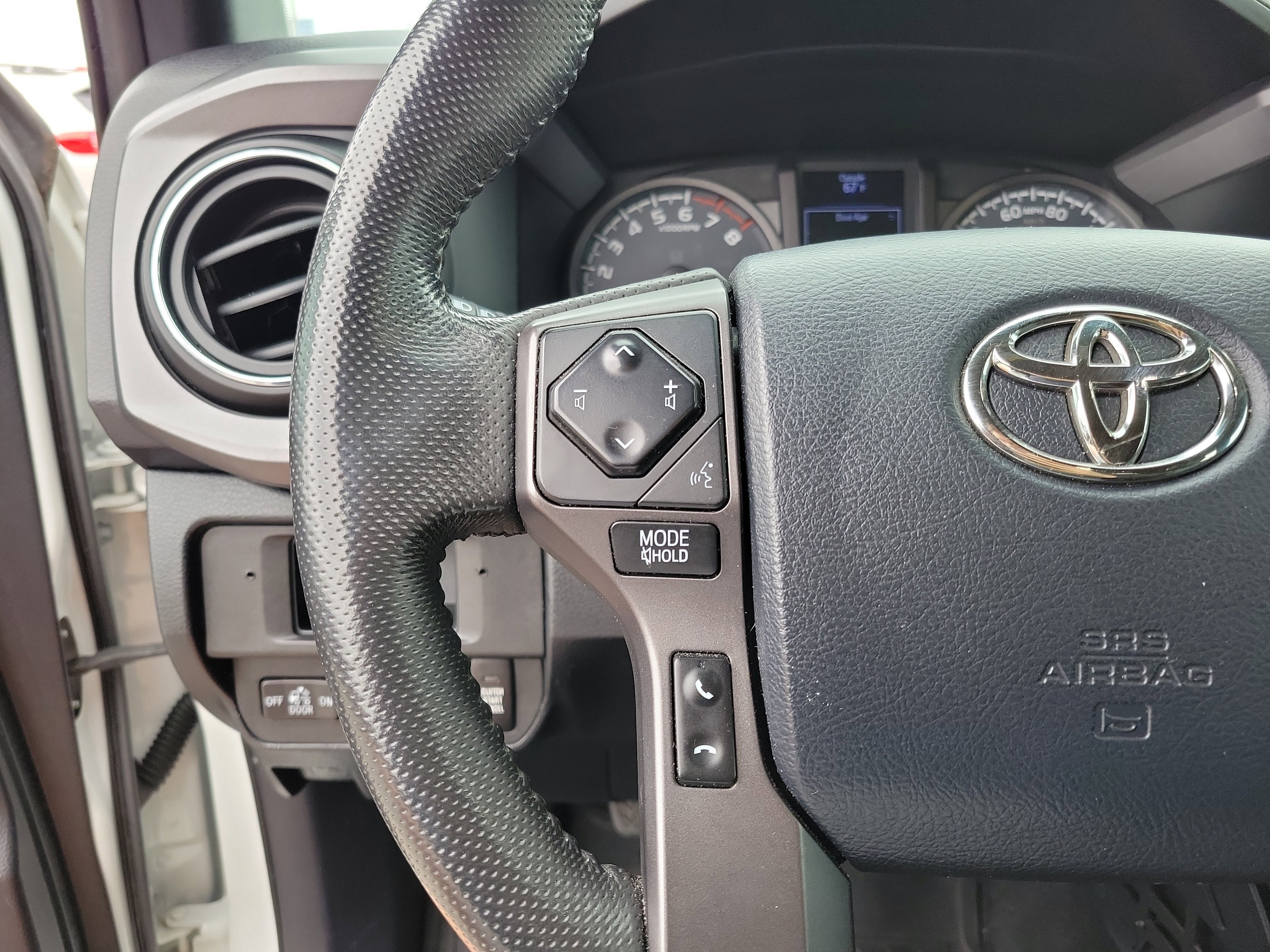 Used 2019 Toyota Tacoma TRD Pro image 12