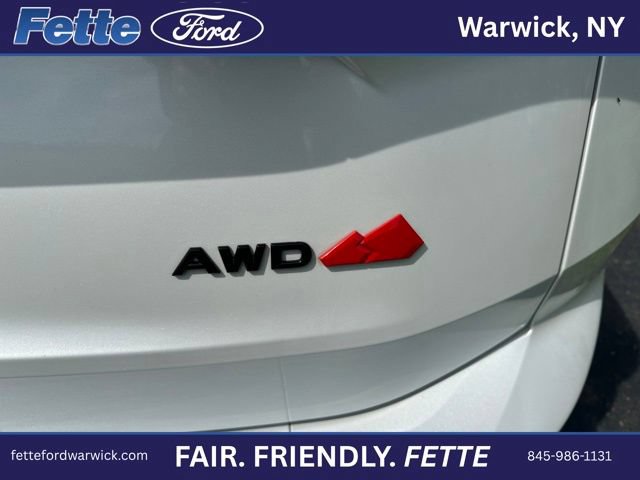 Used 2025 Nissan Rogue SV AWD/4WD image 11
