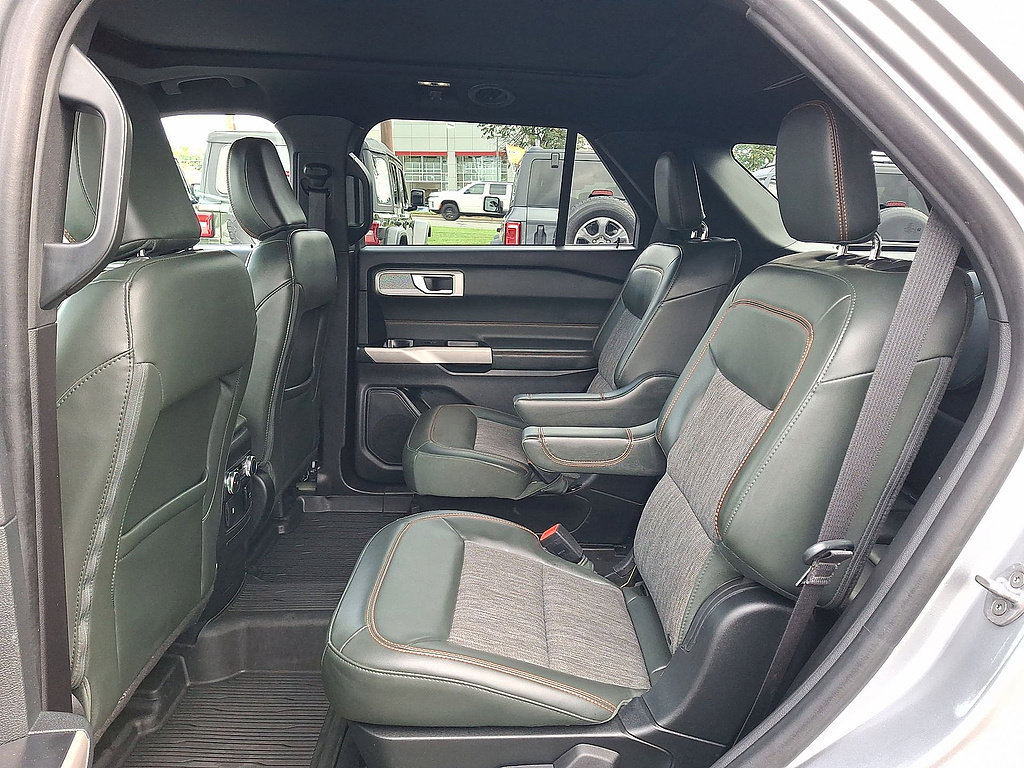 Certified 2022 Ford Explorer Timberline w/ Timberline Technology Package AWD/4WD image 26