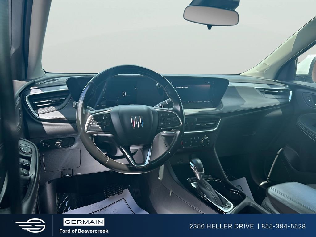 Used 2024 Buick Encore GX Preferred FWD image 11