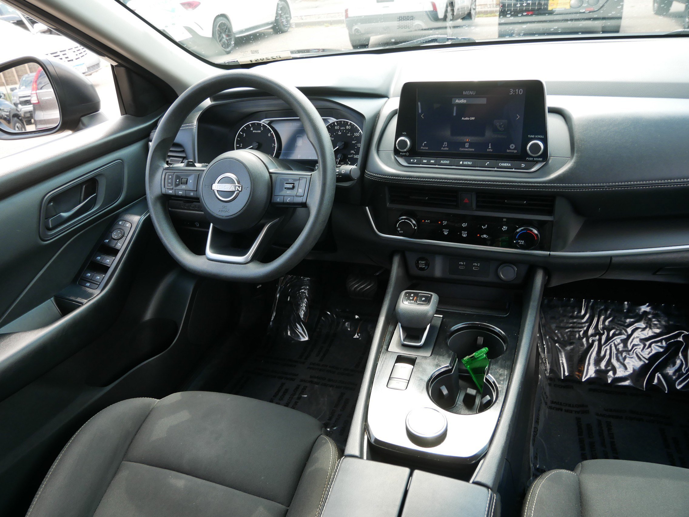 Used 2024 Nissan Rogue S AWD/4WD image 9